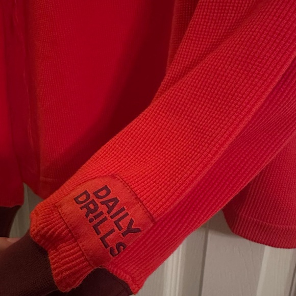 DAILY DRILLS Pullover - Picture 7 of 9